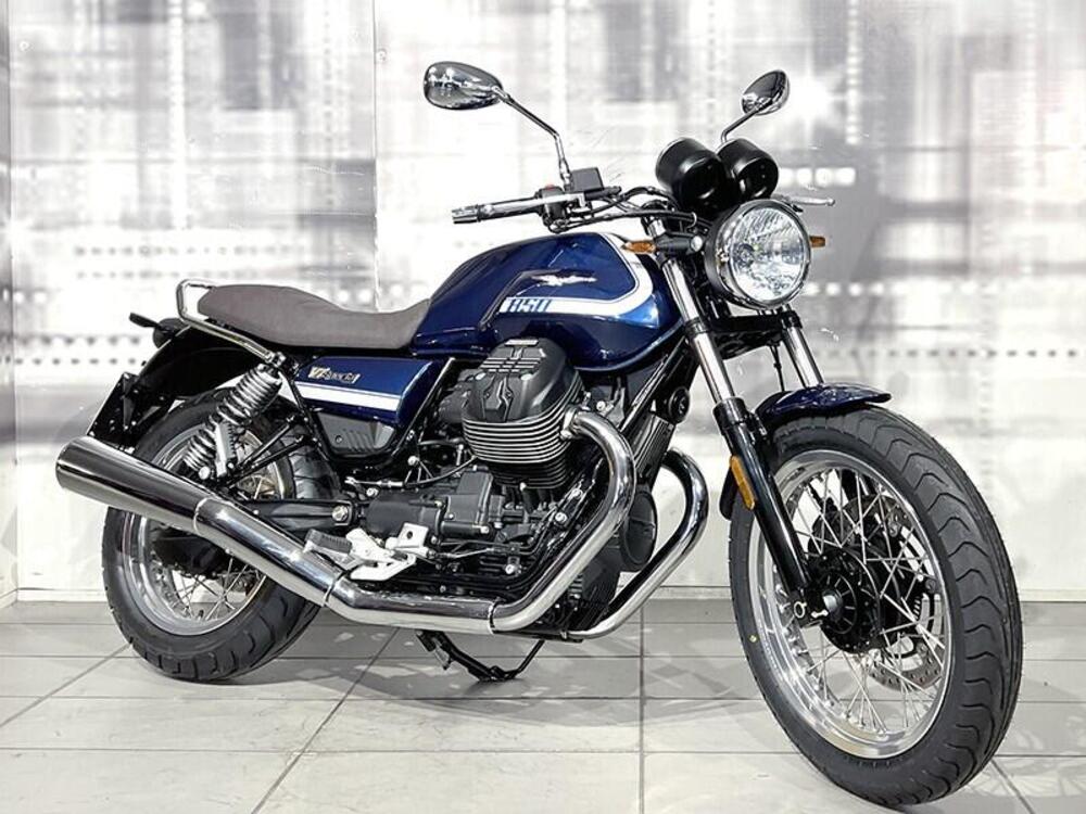 Moto Guzzi V7 Special (2021 - 24)