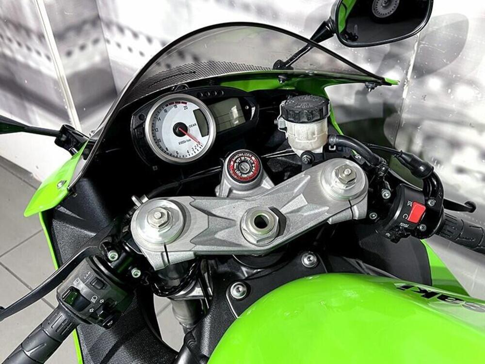 Kawasaki Ninja 600 ZX-6R (2007 - 08) (6)