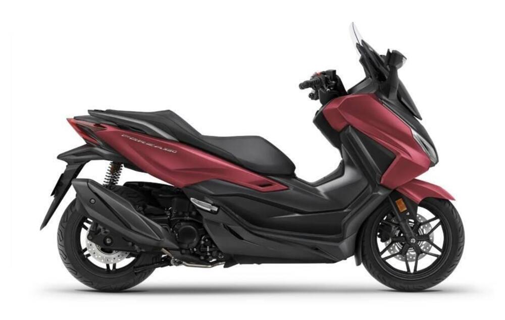 Honda Forza 350 (2025 - 26) (4)