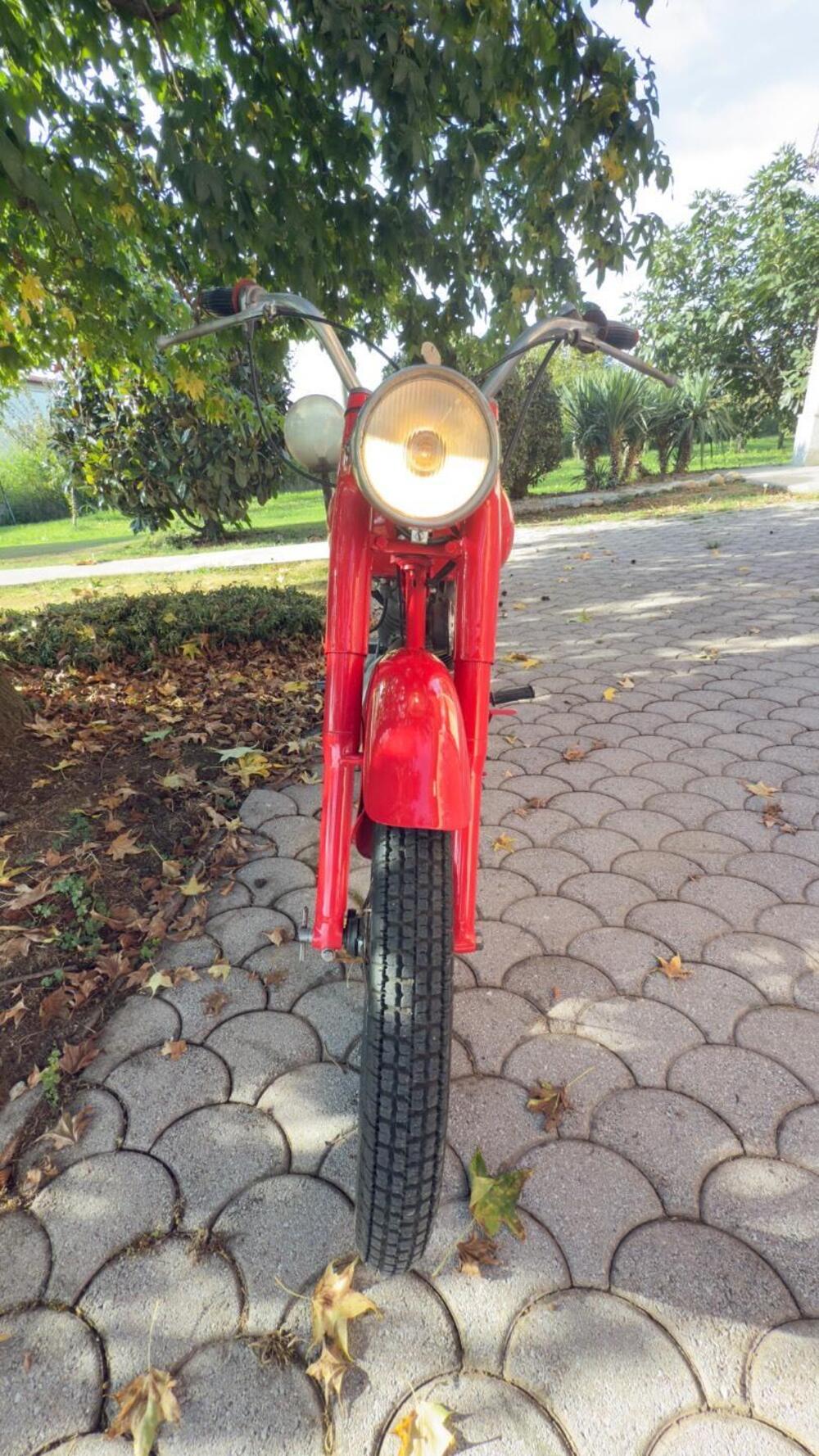 Moto Morini 175 Gt (3)