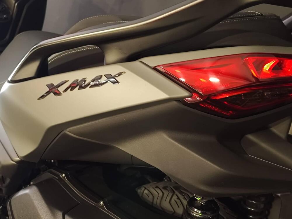 Yamaha X-Max 300 (2025 - 26) (13)