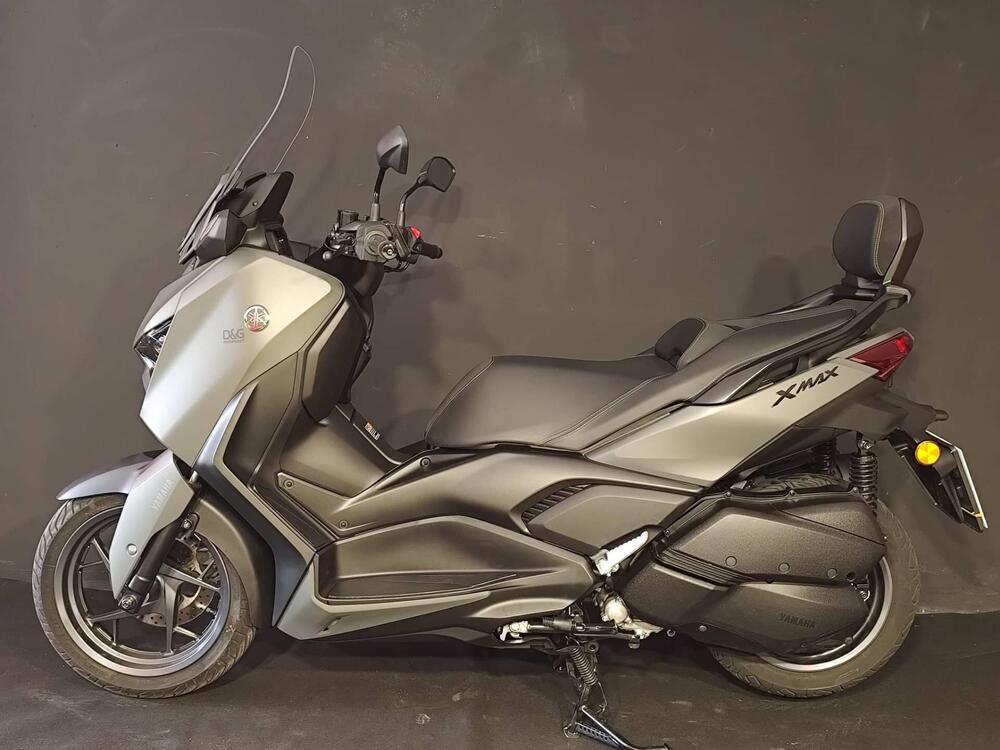 Yamaha X-Max 300 (2025 - 26) (2)