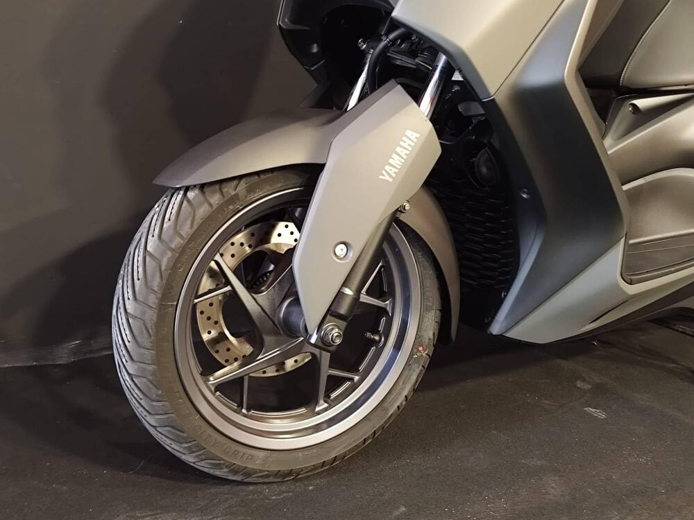 Yamaha X-Max 300 (2025 - 26) (20)