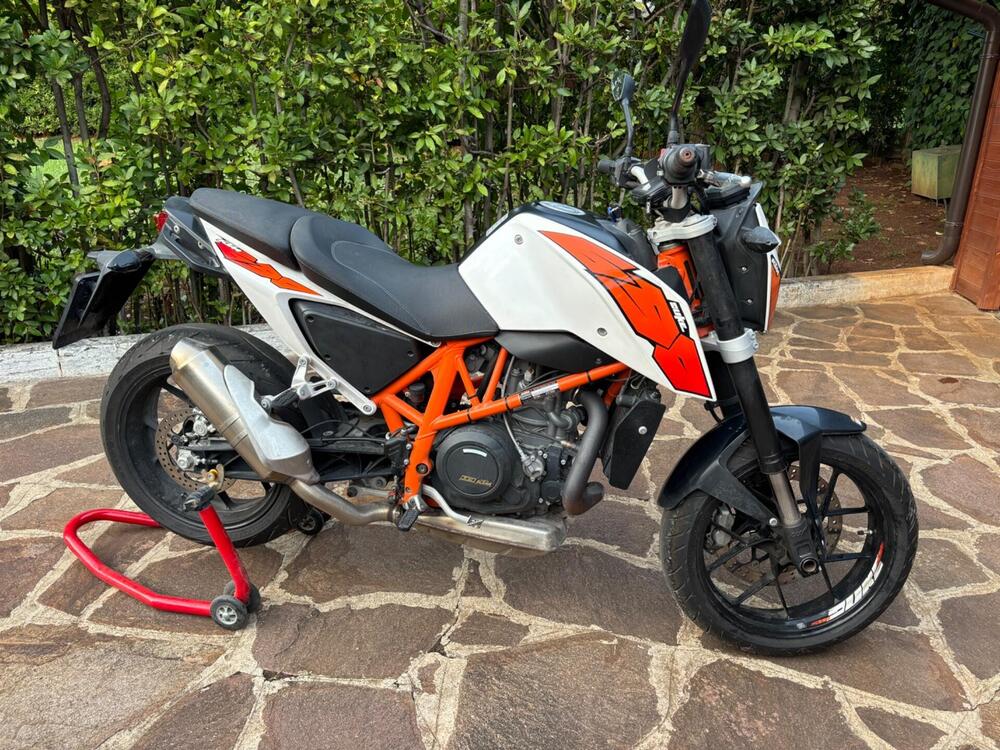 KTM 690 Duke (2012 - 16) (2)