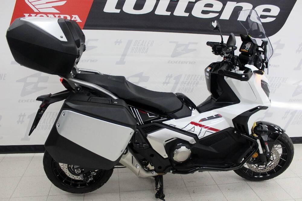 Honda X-ADV 750 DCT (2021 - 24) (2)