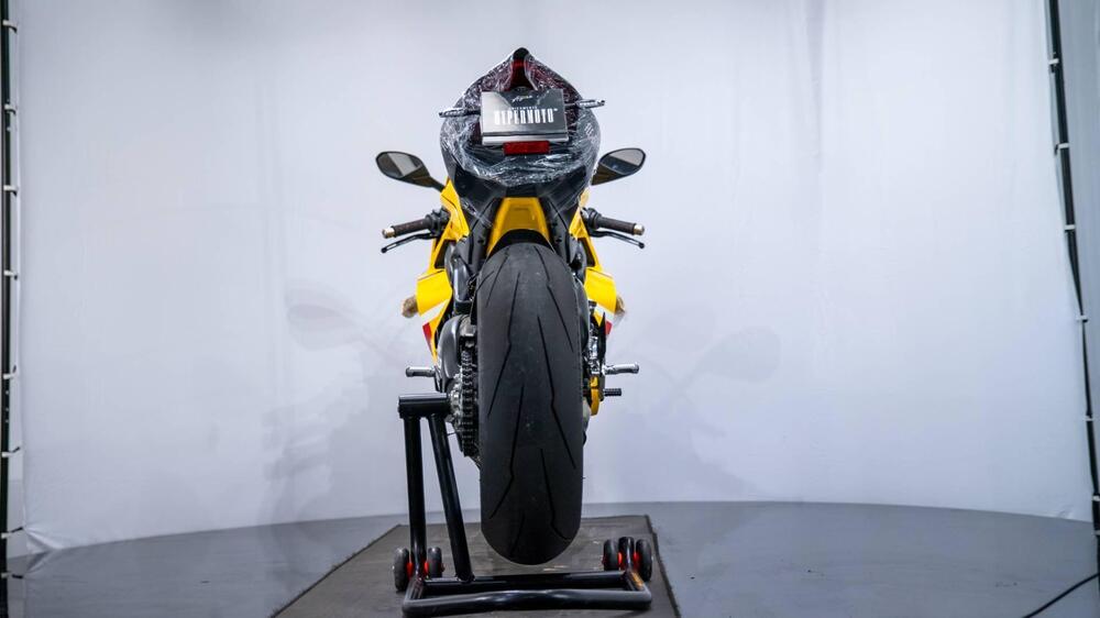 Ducati Panigale V4 Bagnaia 2022 World Champion Replica (2023) (7)
