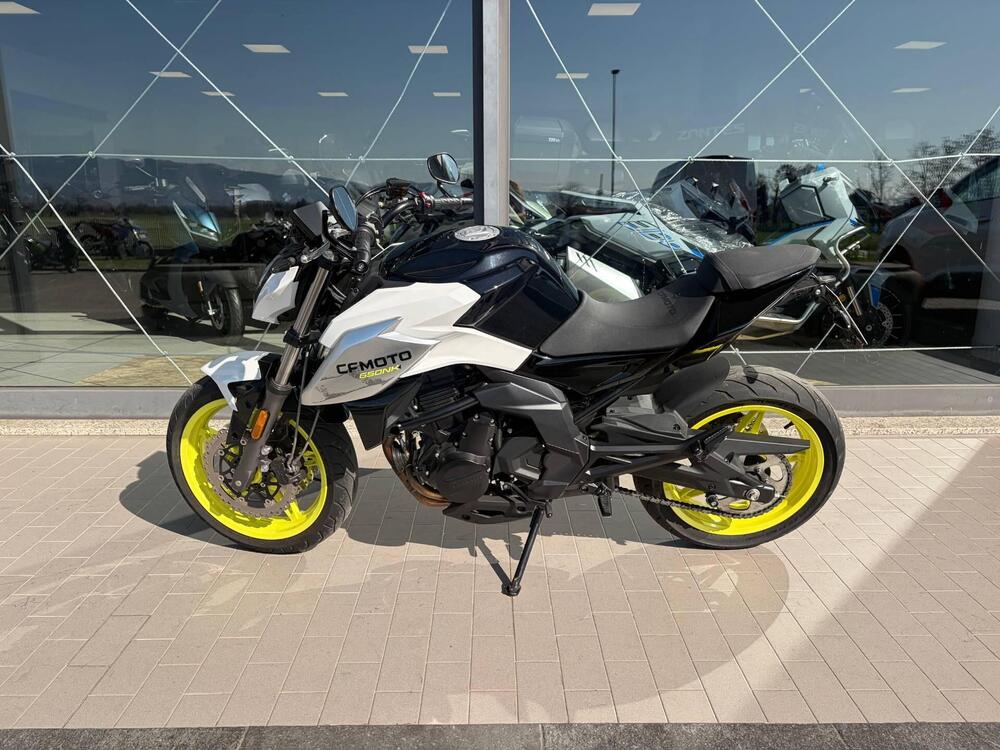 CFMOTO 650NK (2021 - 24) (2)