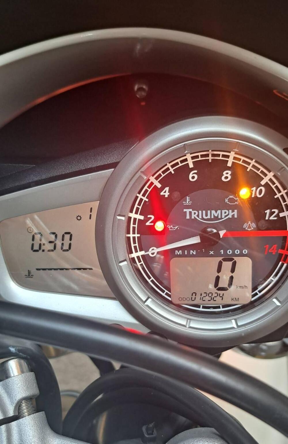 Triumph Street Triple (2007 - 12) (3)