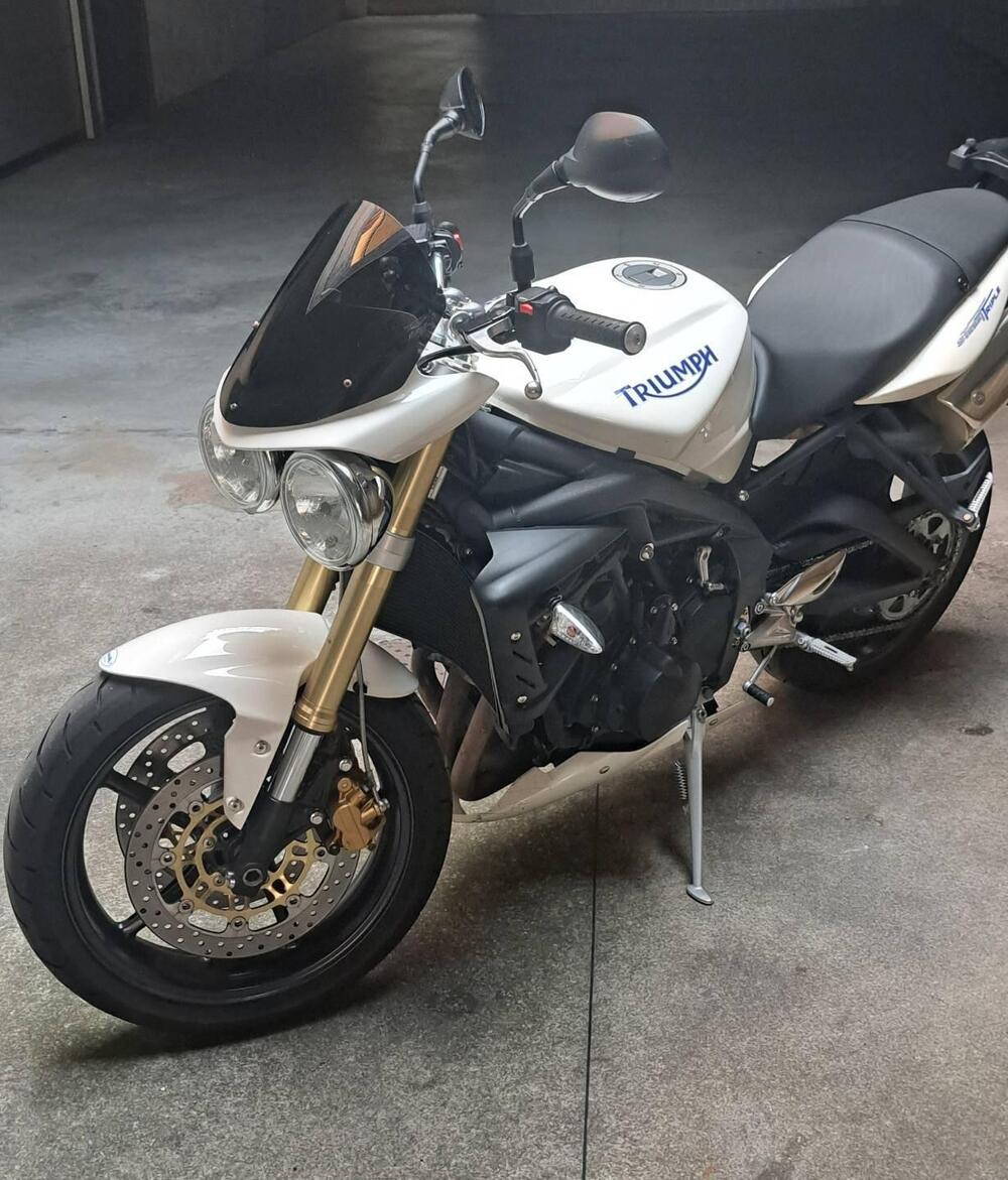 Triumph Street Triple (2007 - 12) (4)