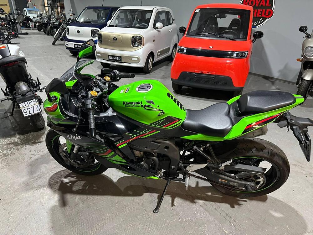 Kawasaki Ninja 400 Performance (2023) (4)