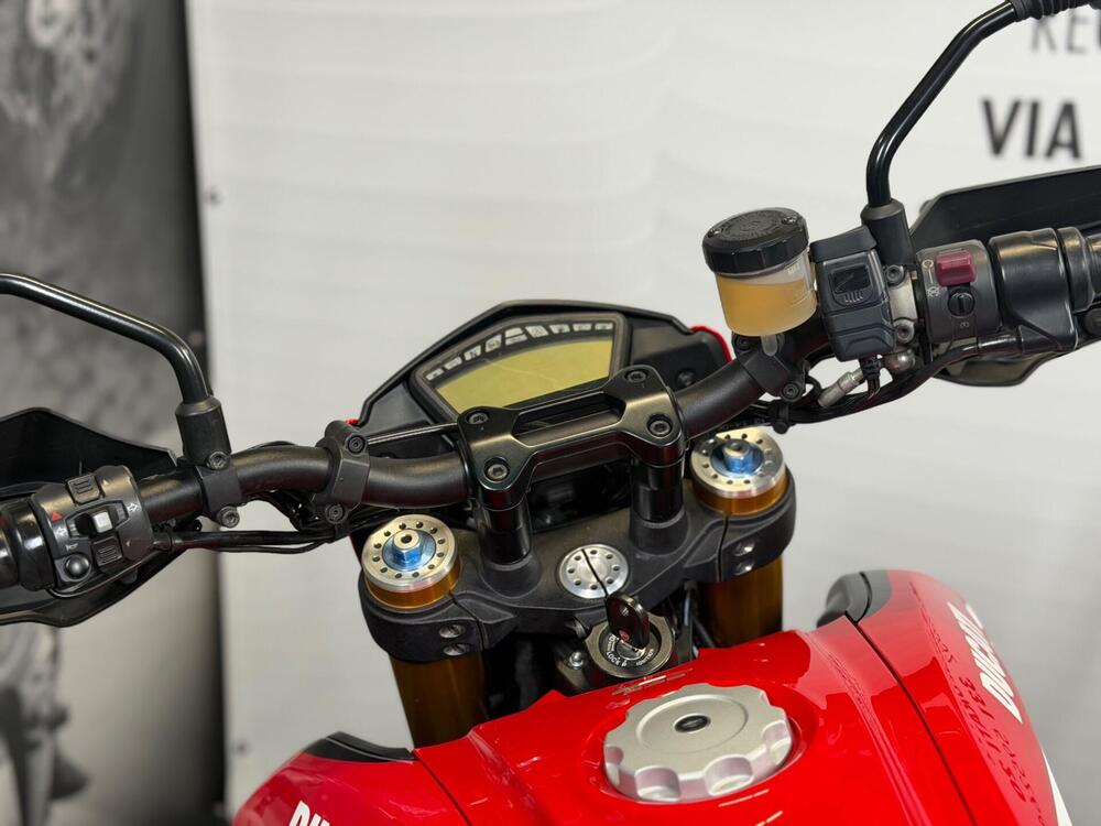 Ducati Hypermotard 939 SP (2016 - 18) (13)