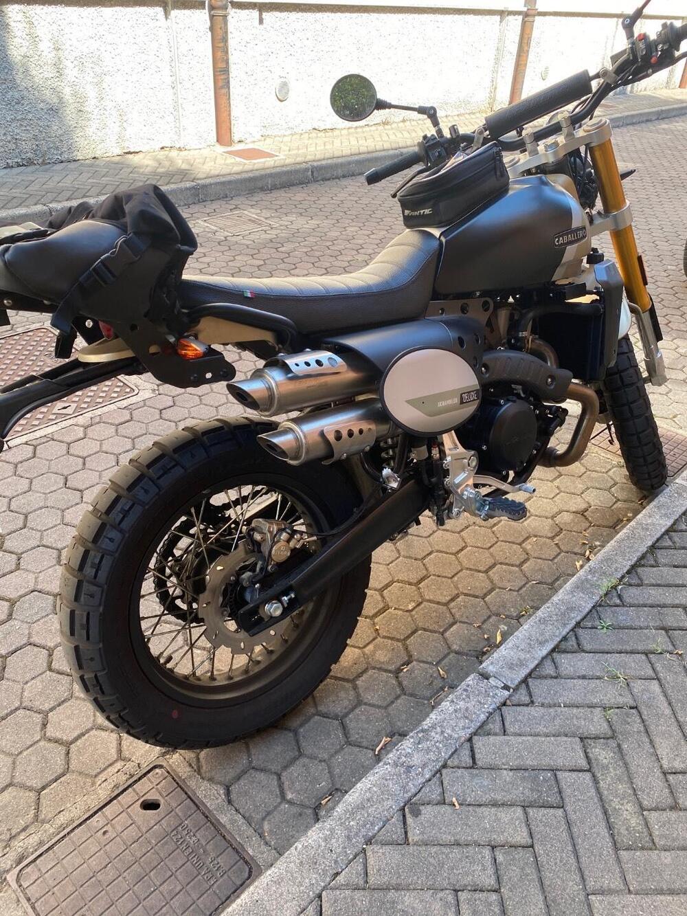 Fantic Motor Caballero 500 Scrambler Deluxe (2021 - 23) (4)