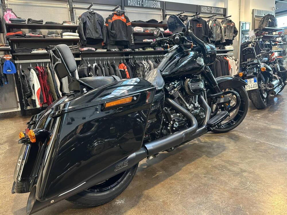 Harley-Davidson Road King Special (2021 - 25) (2)
