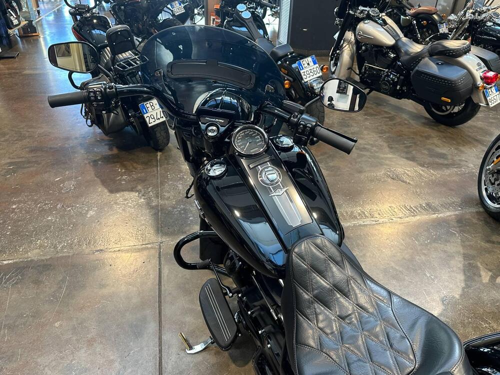 Harley-Davidson Road King Special (2021 - 25) (4)