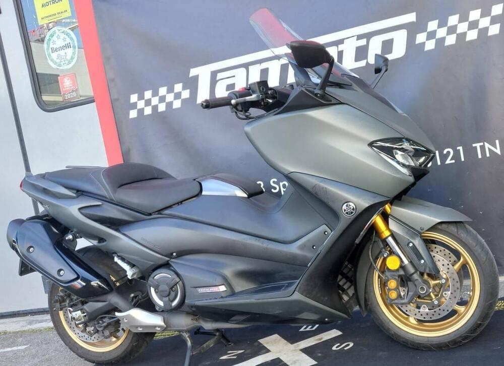 Yamaha T-Max 560 Tech Max (2021) (2)