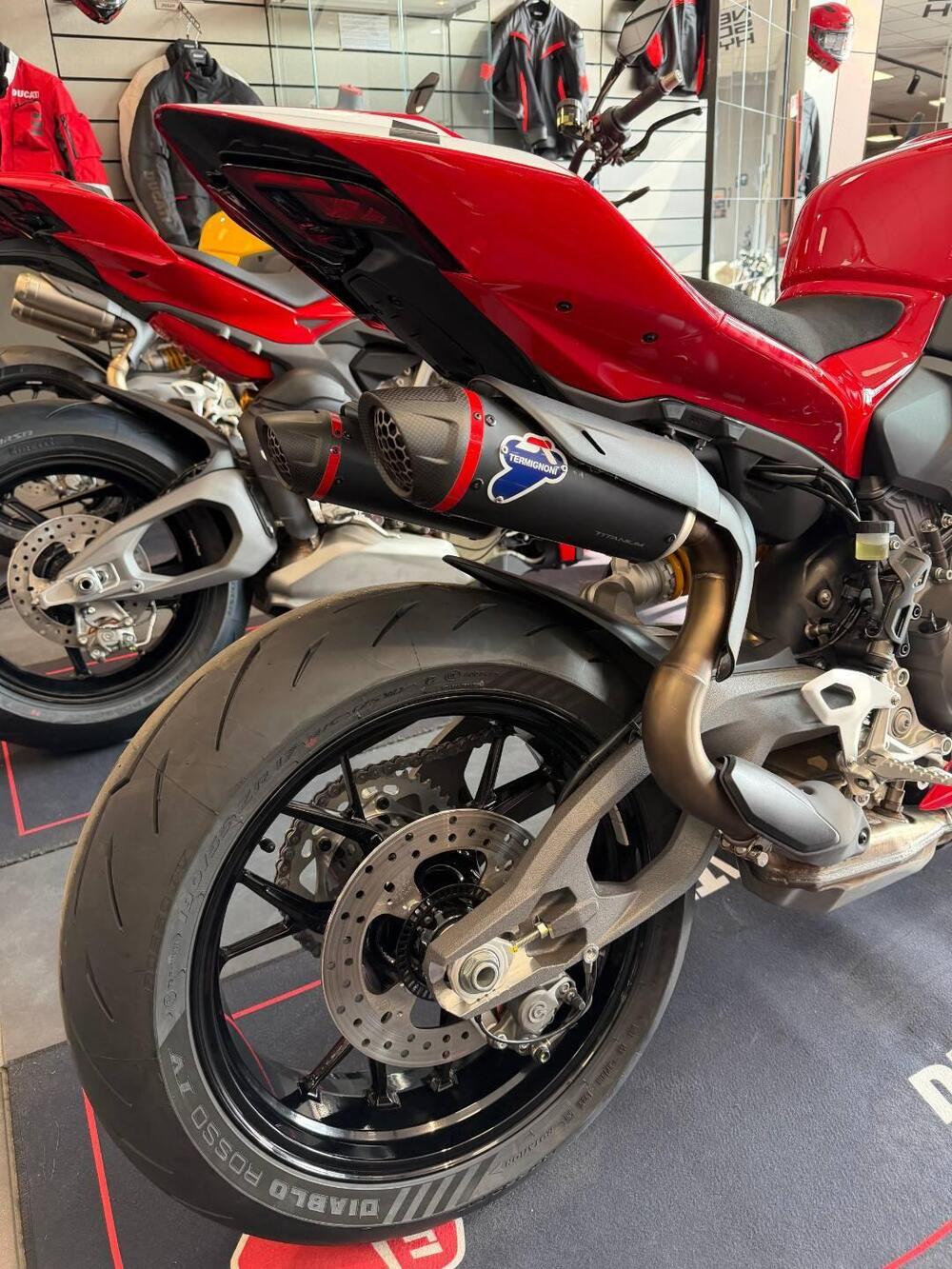 Ducati Panigale V2 S (2025 - 26) (5)