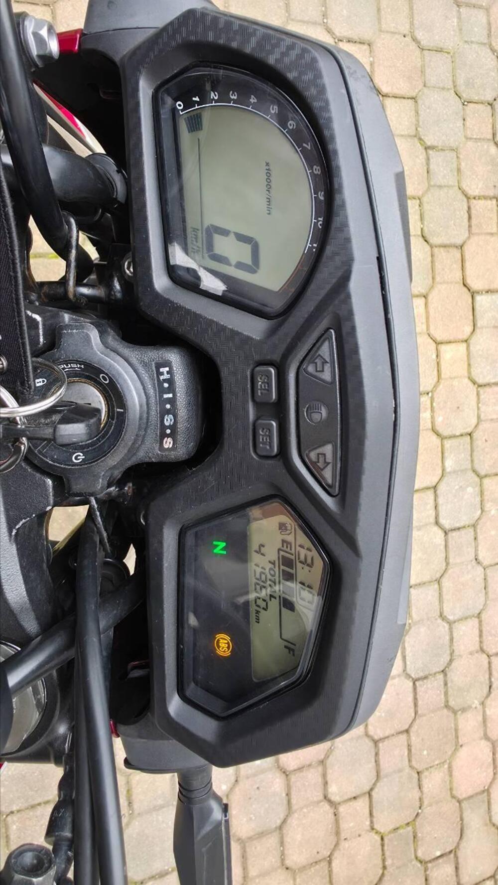 Honda CB 650 F (2017 - 18) (4)