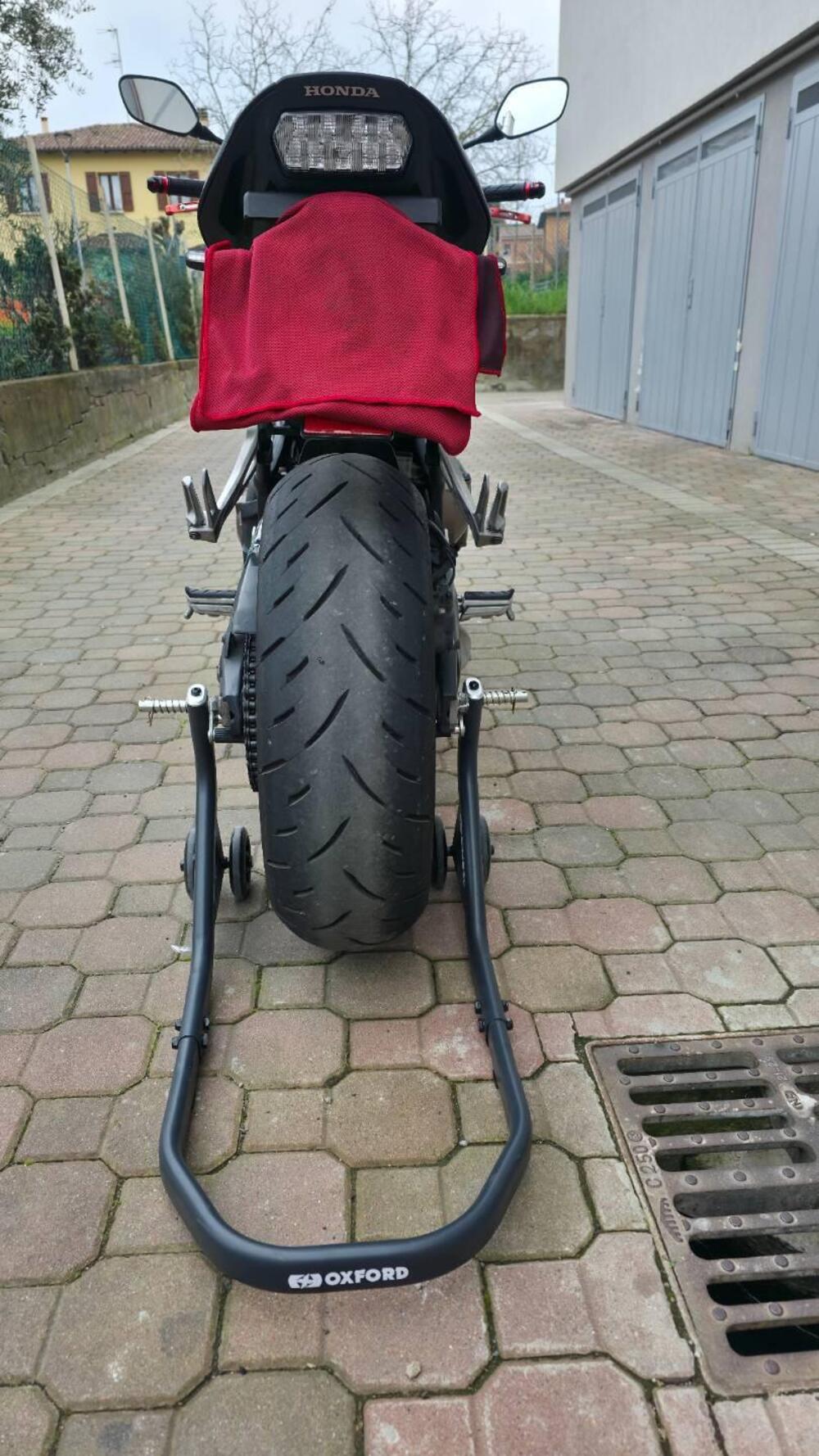 Honda CB 650 F (2017 - 18) (5)