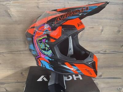 CASCO CROSS AIROH WRAAP