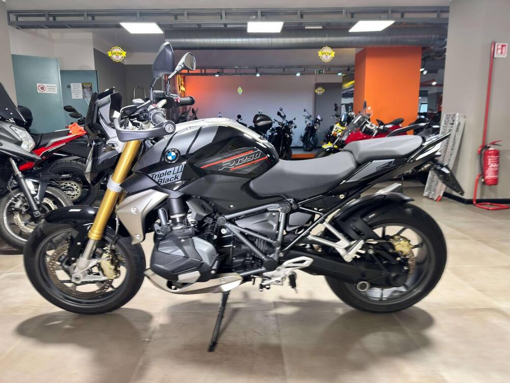 Bmw R 1250 R (2021 - 25) (4)