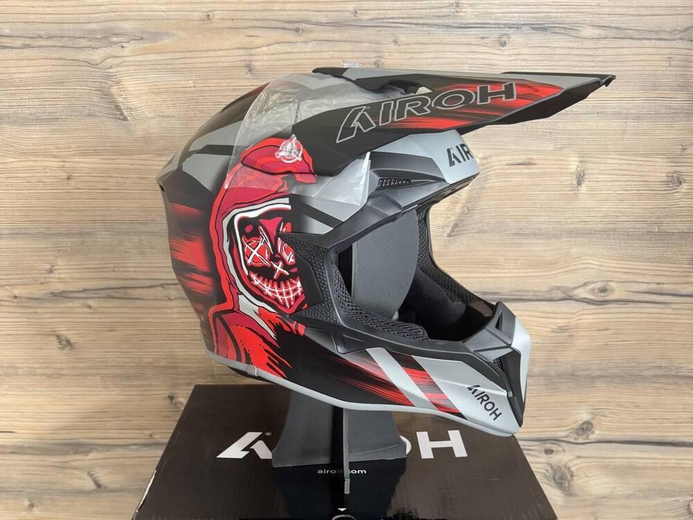 CASCO CROSS AIROH WRAAAP (3)