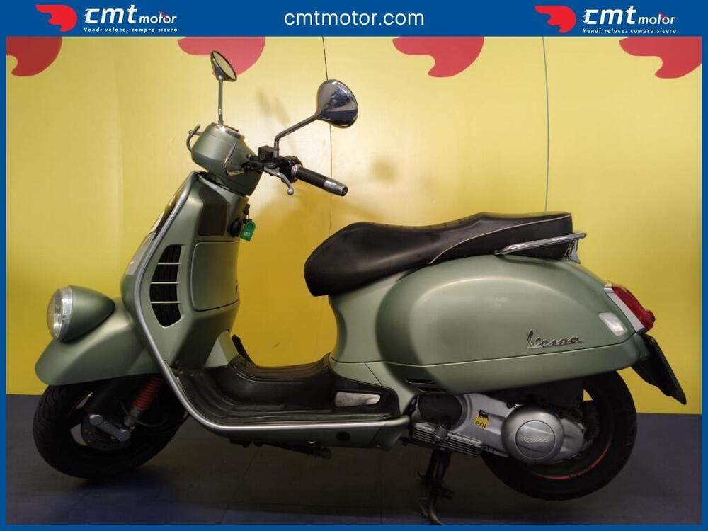 Vespa Sei Giorni 300 (2017 - 19) (5)