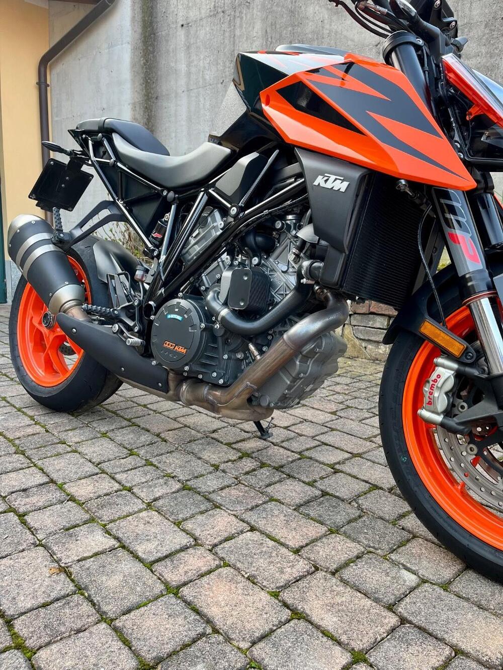 KTM 1290 Super Duke R (2019) (5)