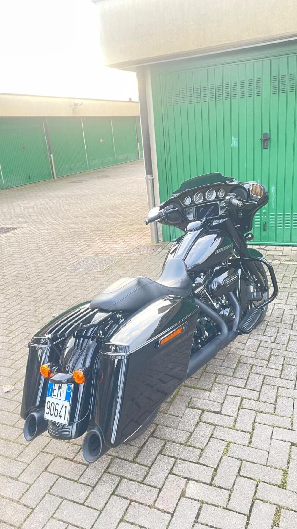 Harley-Davidson 114 Street Glide Special (2019 - 20) - FLHXS (4)