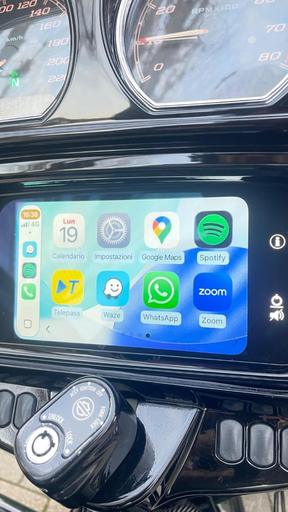 Harley-Davidson 114 Street Glide Special (2019 - 20) - FLHXS (9)