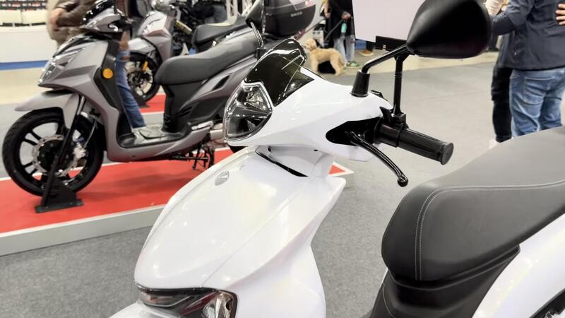 SYM a Motodays 2026: dal nuovo ruota alta "anti-crisi" all'ammiraglia GT per i lunghi tour [VIDEO]