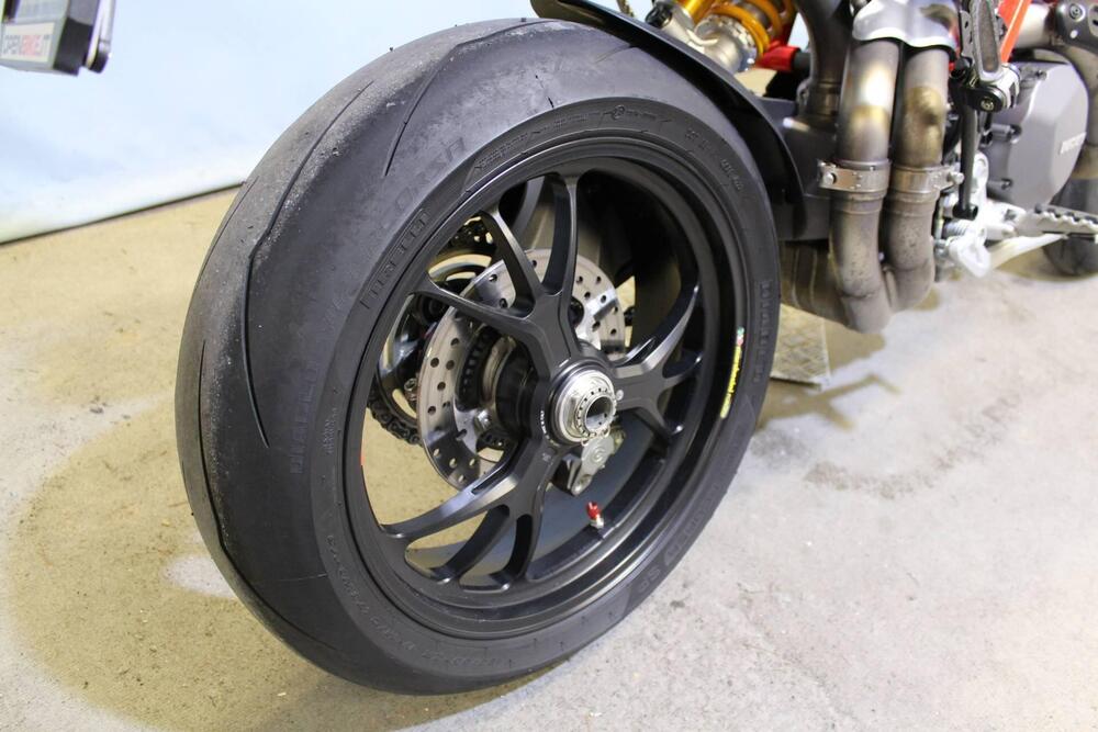 Ducati Hypermotard 950 SP (2022 - 25) (6)