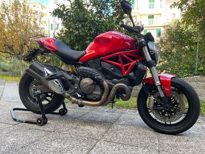 Ducati Monster 821 Stripe ABS (2015 - 17) usata