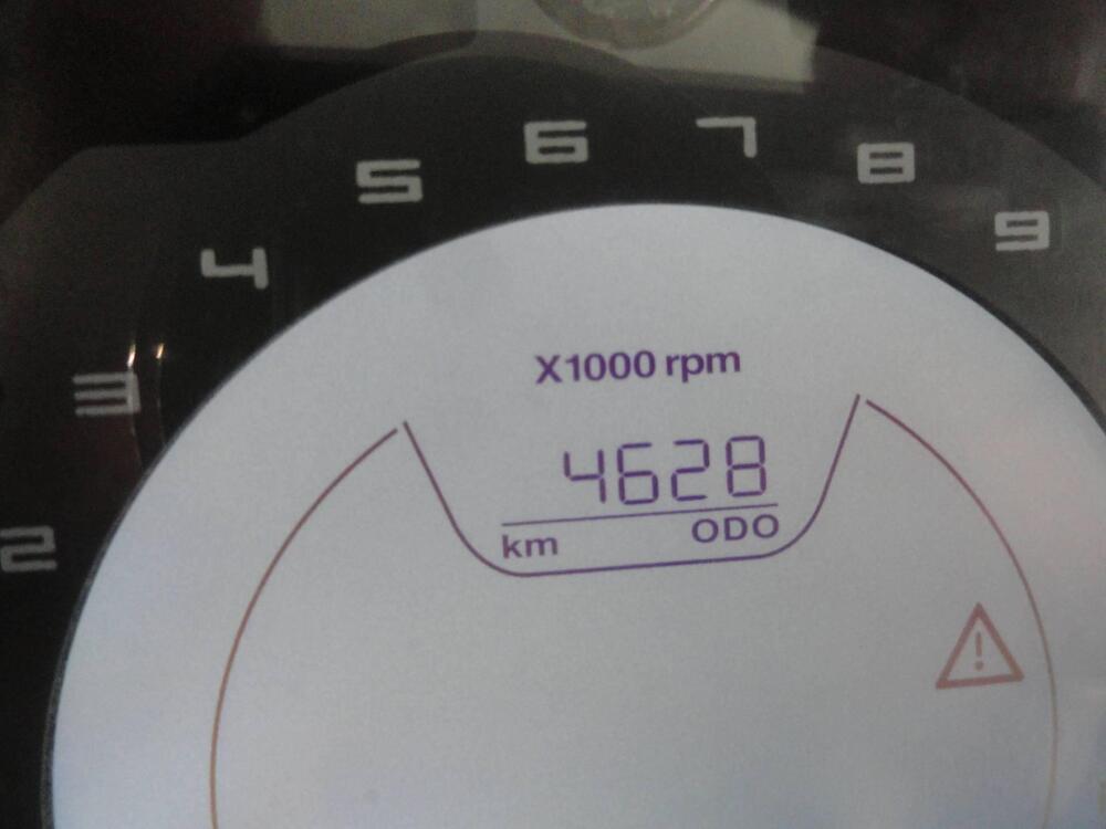 Husqvarna Svartpilen 401 (2021 - 23) (9)