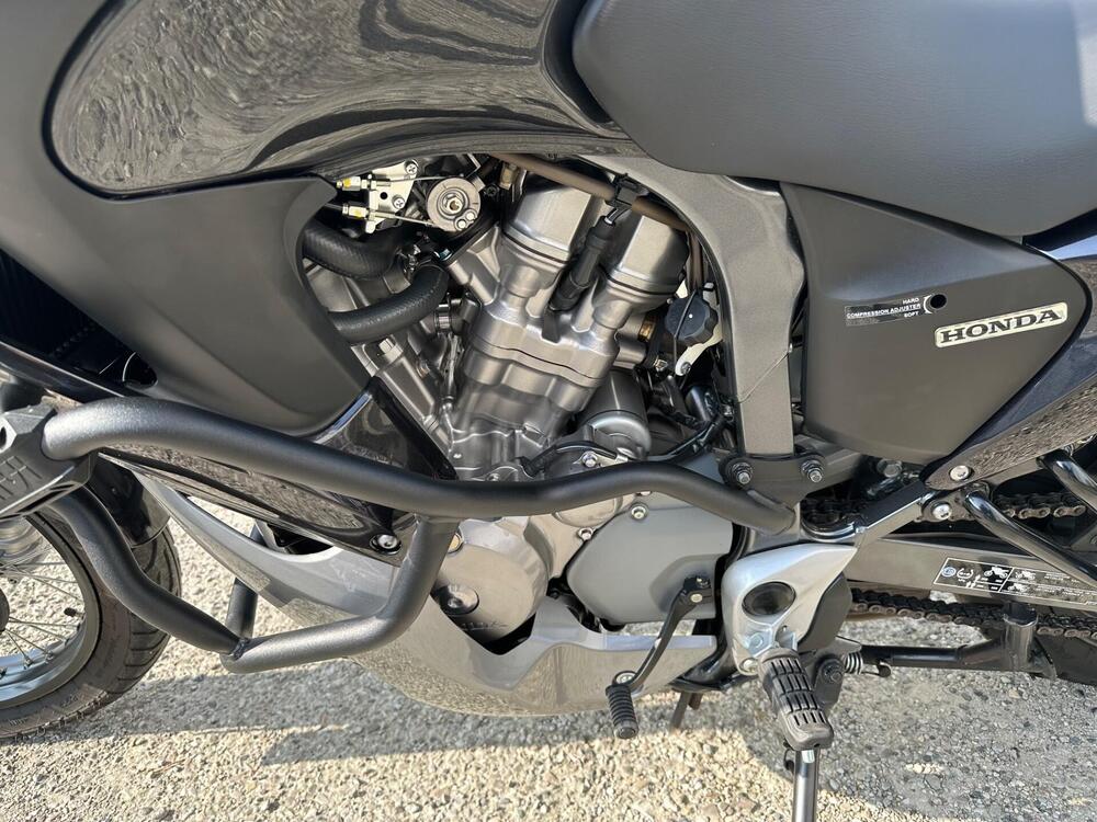 Honda Transalp XL 700 V ABS (2007 - 2013) (2)