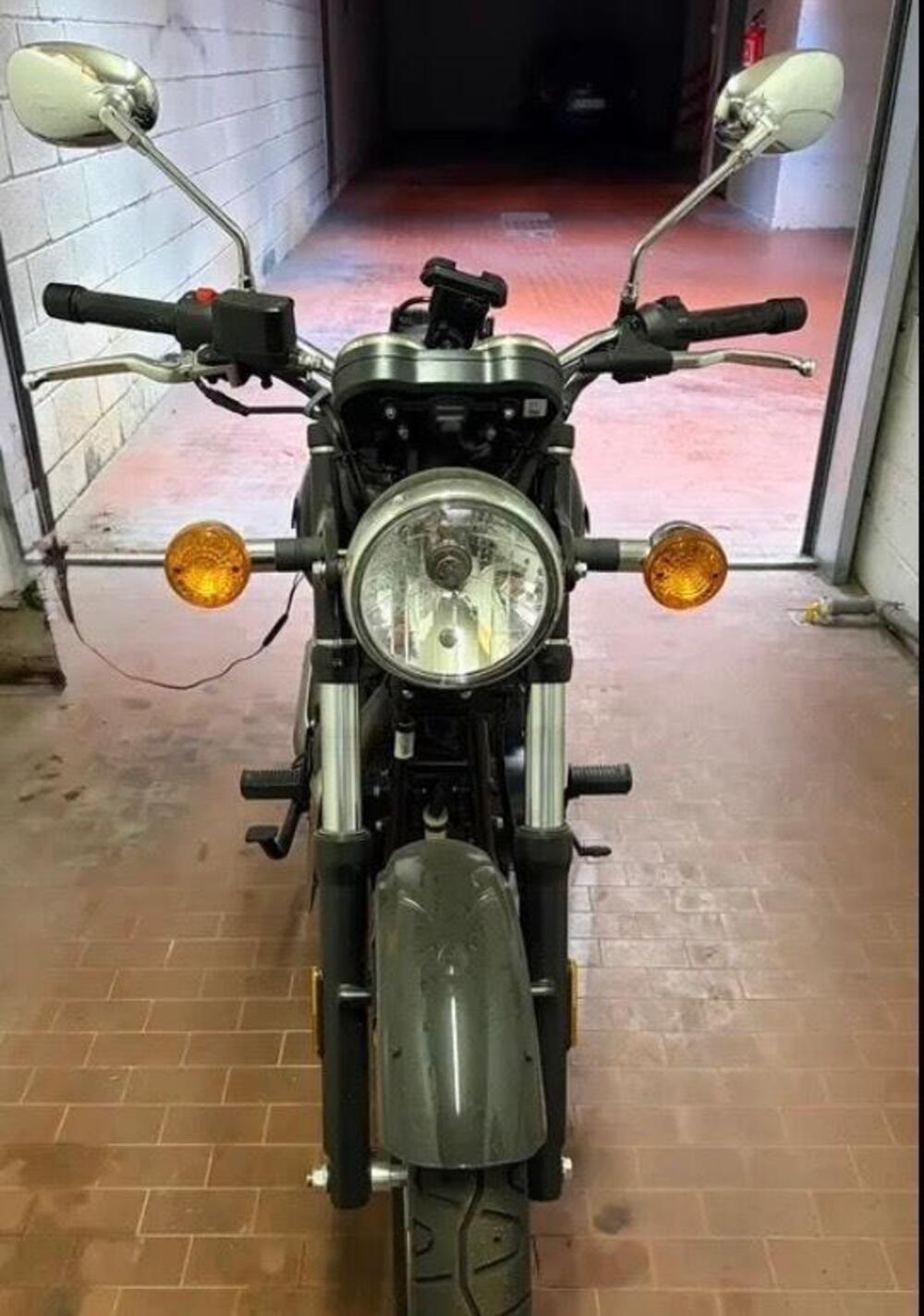 Benelli Imperiale 400 (2021 - 25) (4)