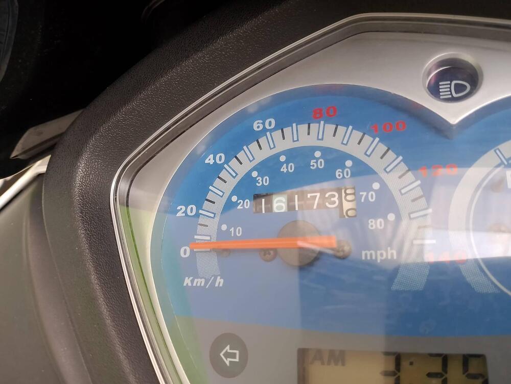 Kymco Agility 125 R16 (2008 - 17) (9)