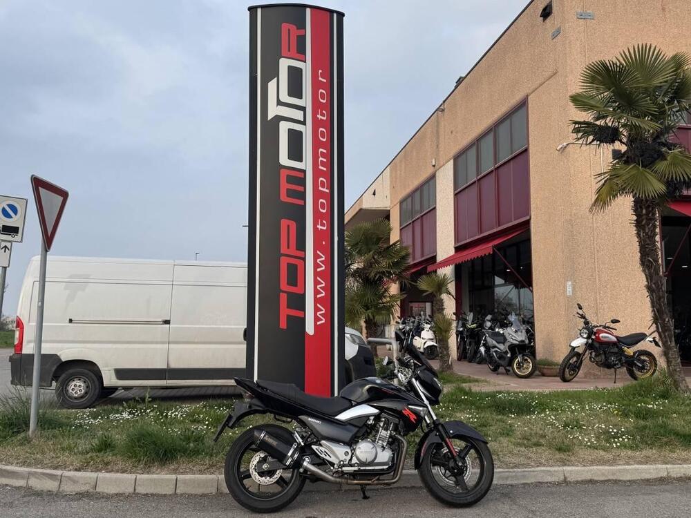 Suzuki Inazuma 250 (2012 - 17)