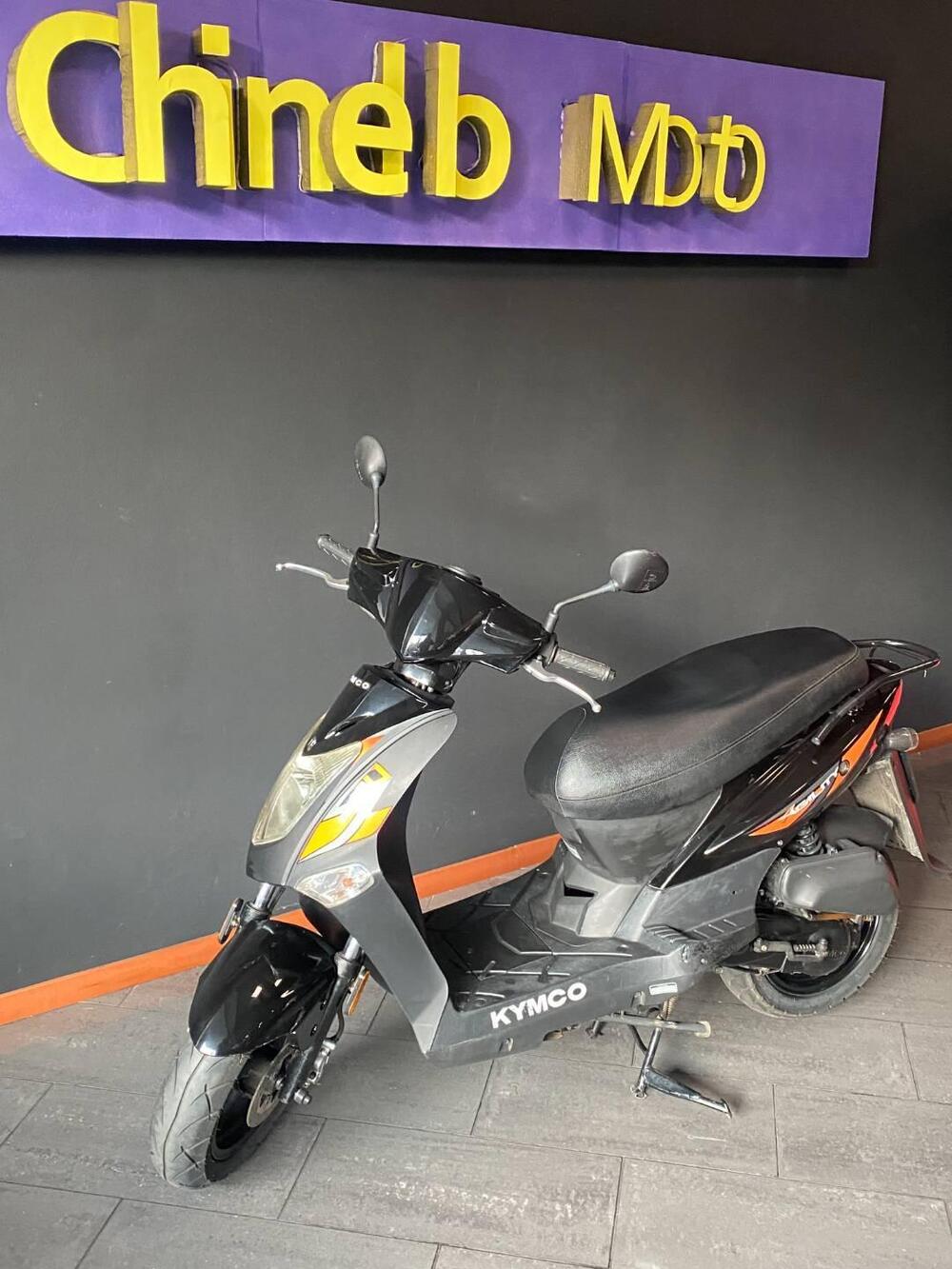 Kymco Agility 50 R12 (2020) (2)