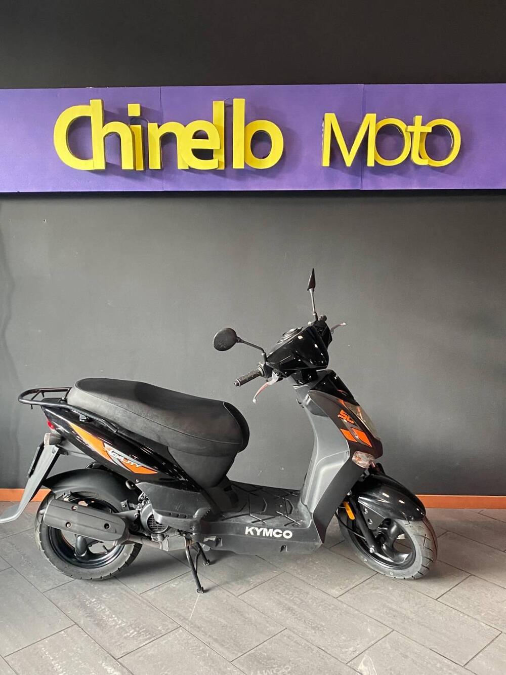 Kymco Agility 50 R12 (2020) (3)