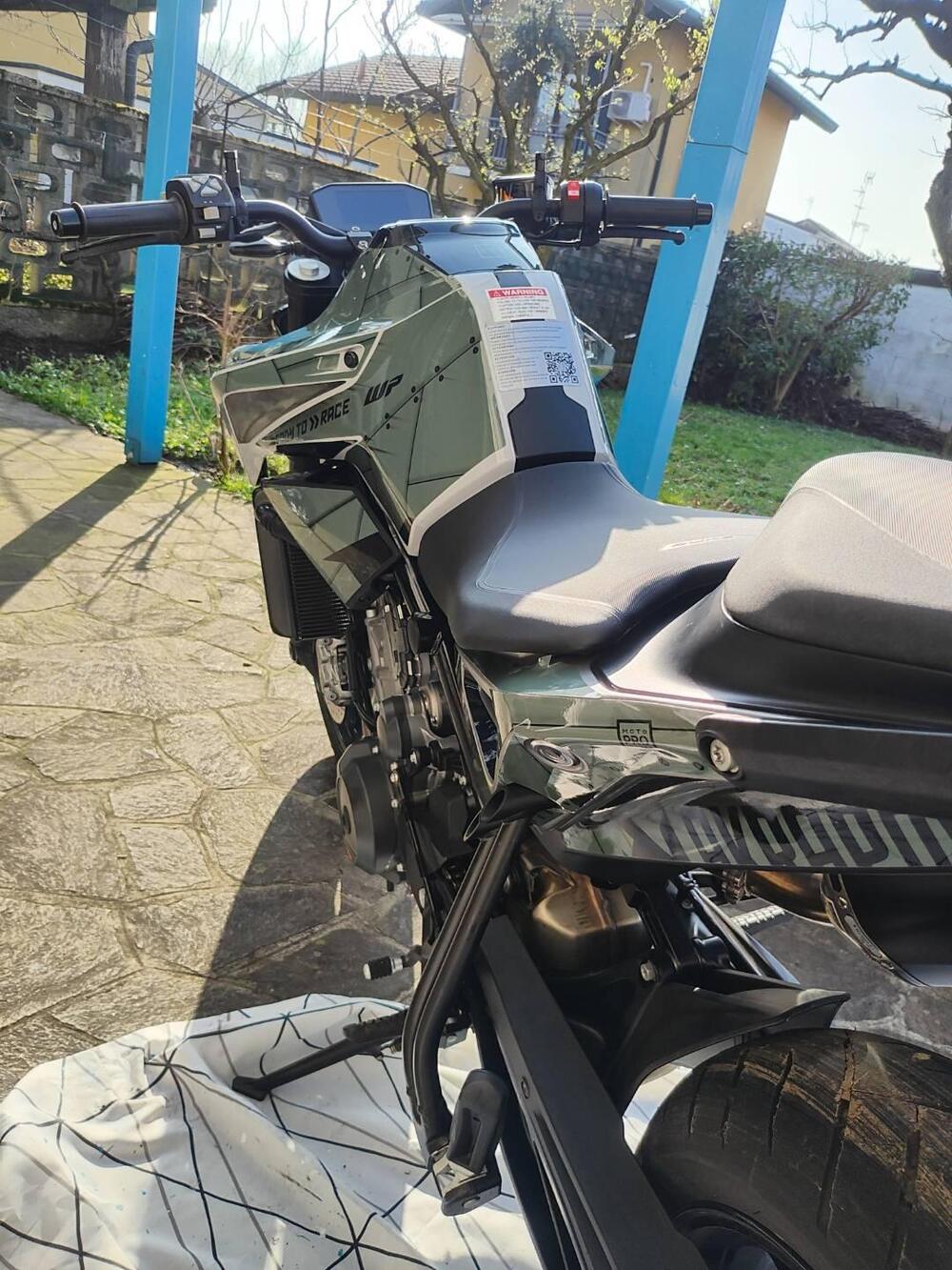 KTM 790 Duke L (2023 - 24) (8)