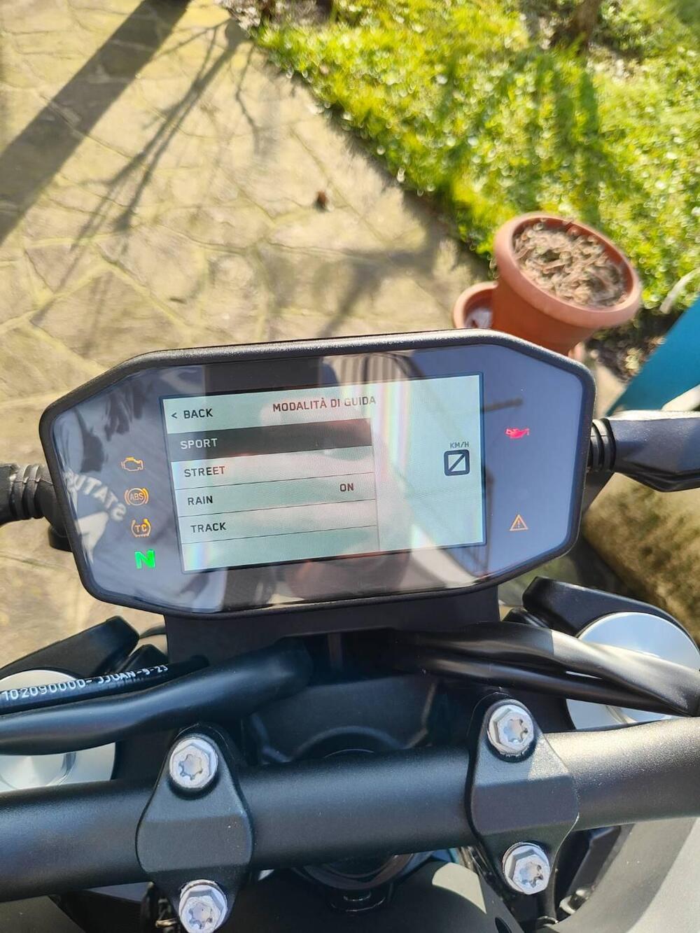 KTM 790 Duke L (2023 - 24) (13)