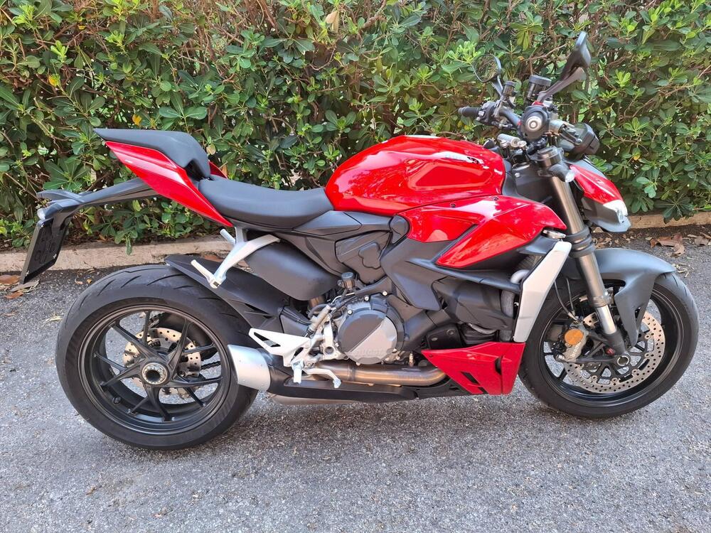 Ducati Streetfighter V2 (2022 - 24)