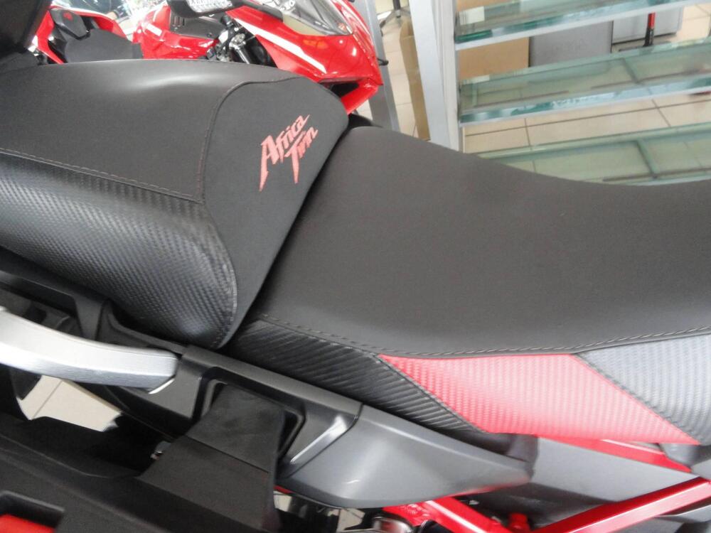 Honda Africa Twin CRF 1100L Travel Edition (2020 - 21) (7)