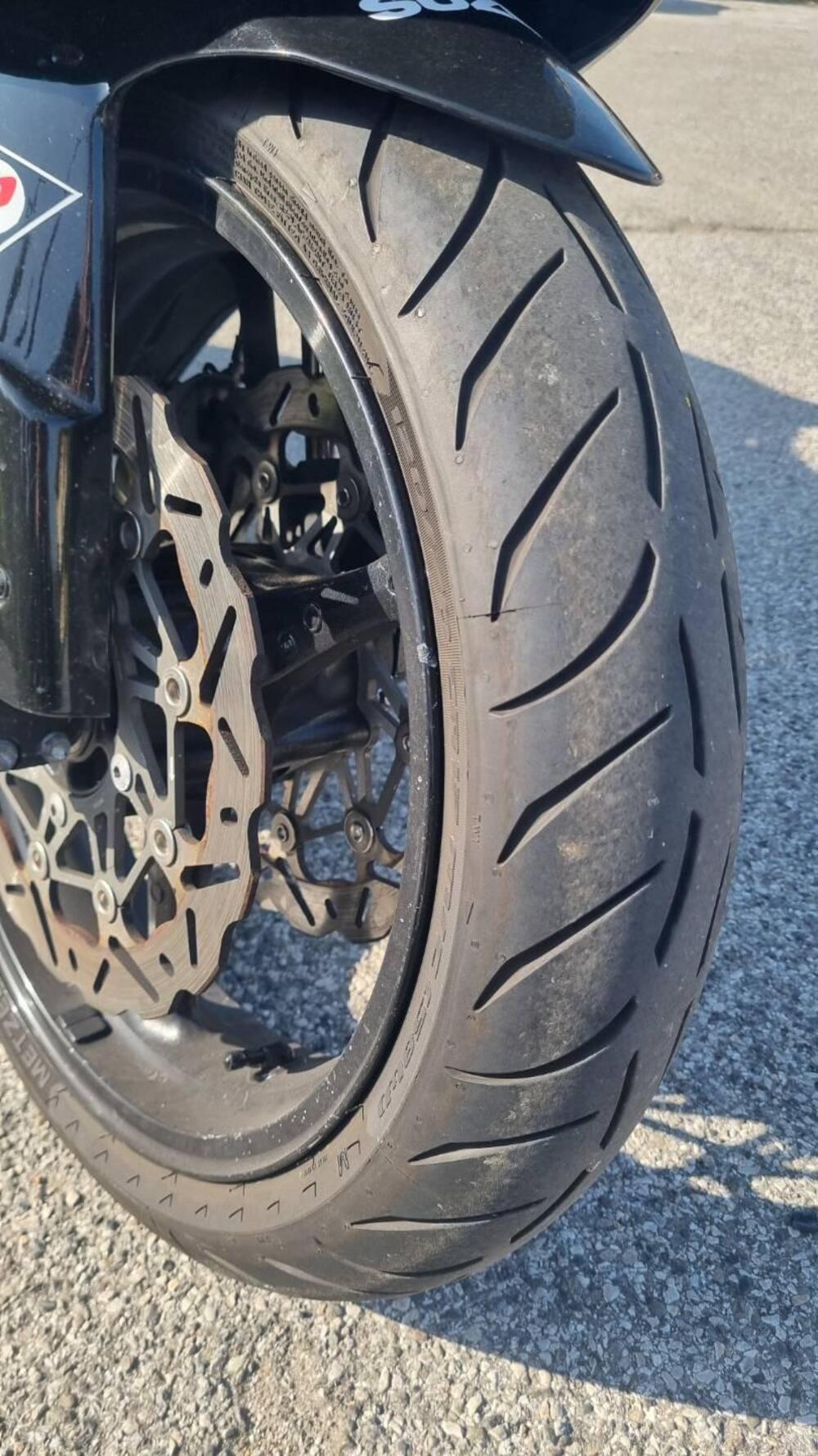 Suzuki GSX R 750 (2006 - 07) (12)