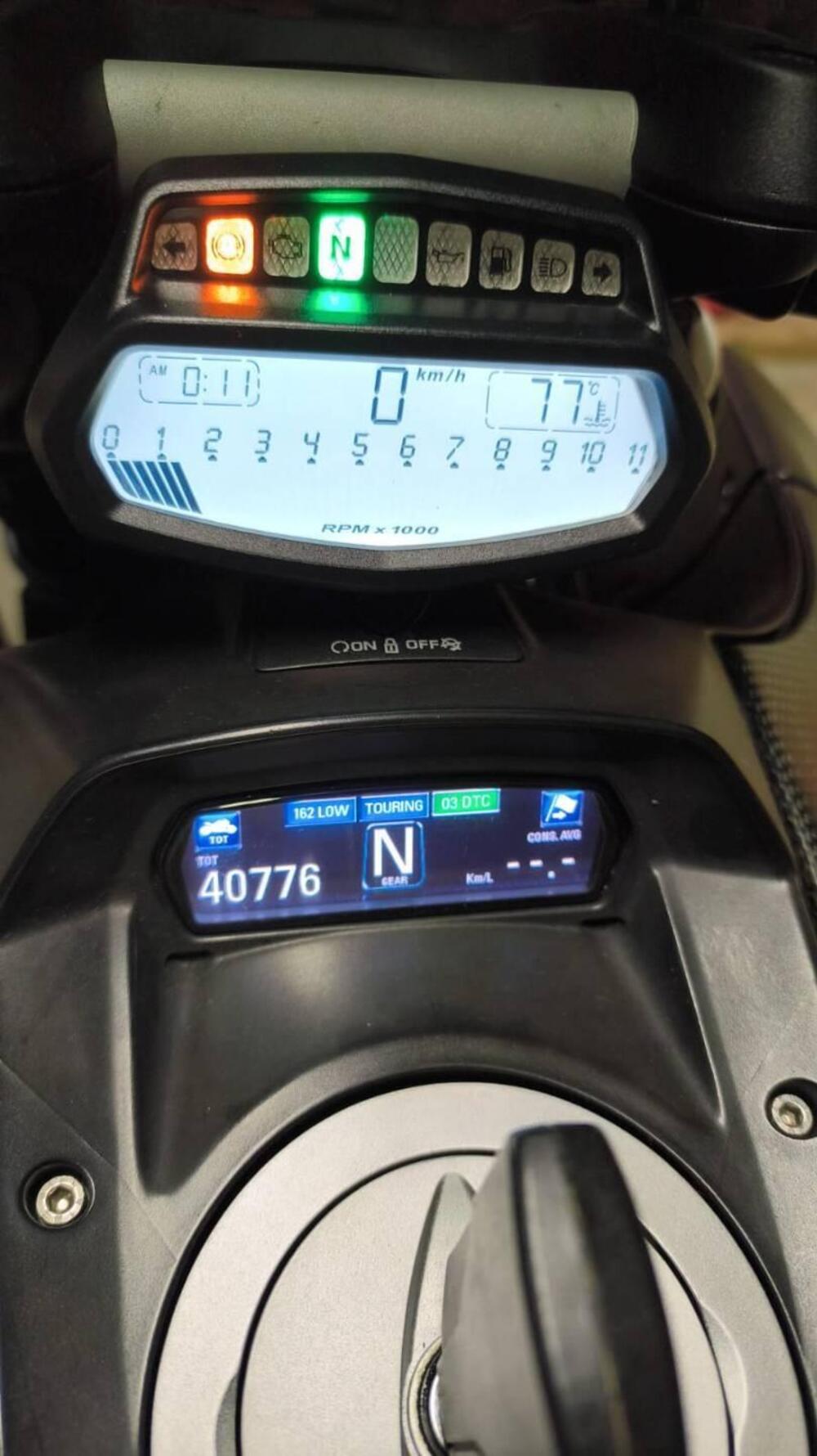 Ducati Diavel 1200 Carbon (2010 - 13) (5)