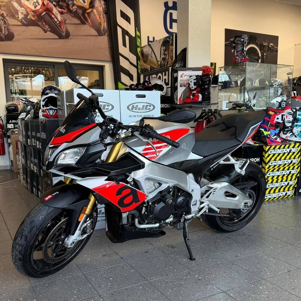 Aprilia Tuono V4 R (2011 - 15) (2)