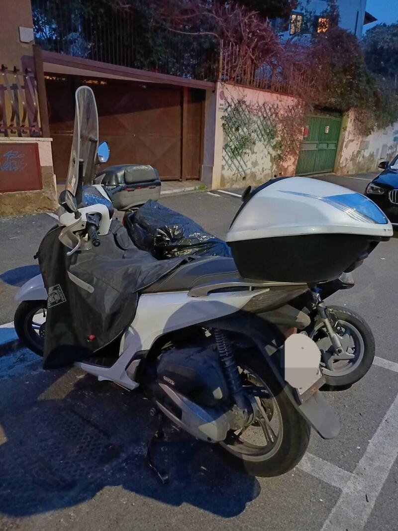 Honda SH 150i (2017 - 19) (4)