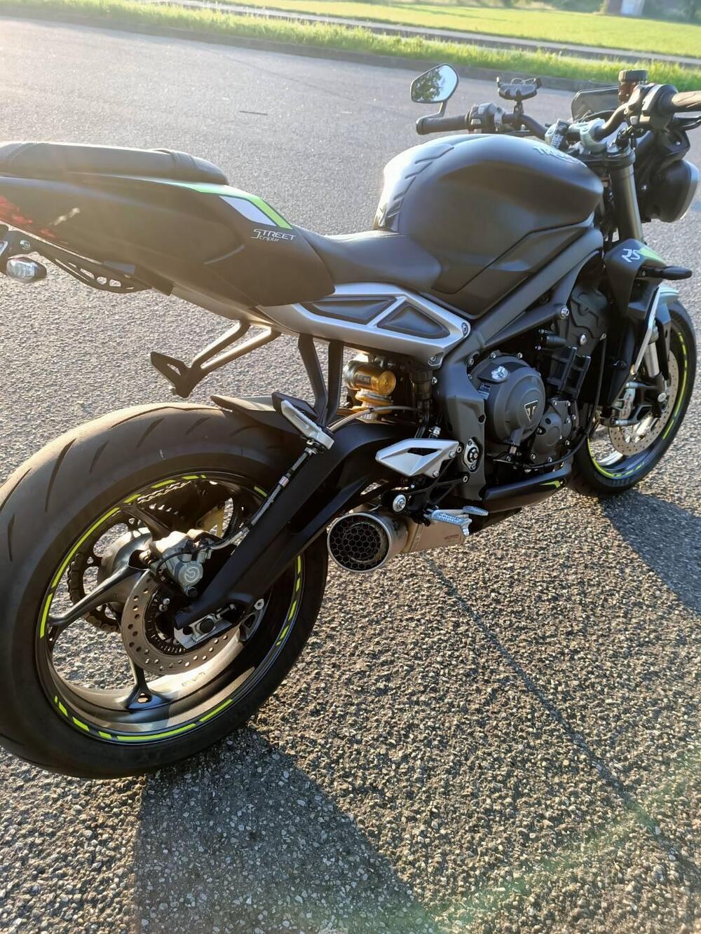 Triumph Street Triple RS (2020 - 22) (6)