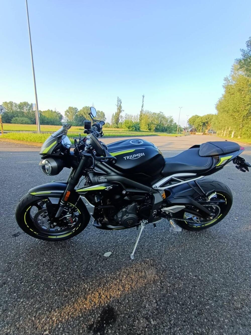 Triumph Street Triple RS (2020 - 22) (7)