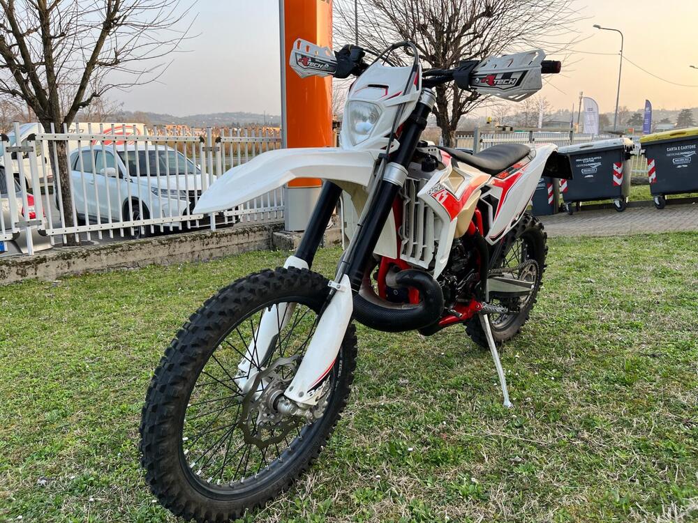 Betamotor RR 300 2T Enduro (2020) (5)